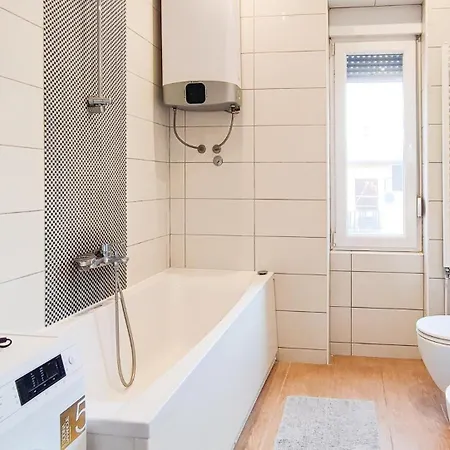 Filinhome Stefanovica Suite 1 Novi Sad Exterior photo