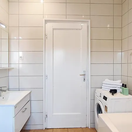 Filinhome Stefanovica Suite 1 Novi Sad Exterior photo